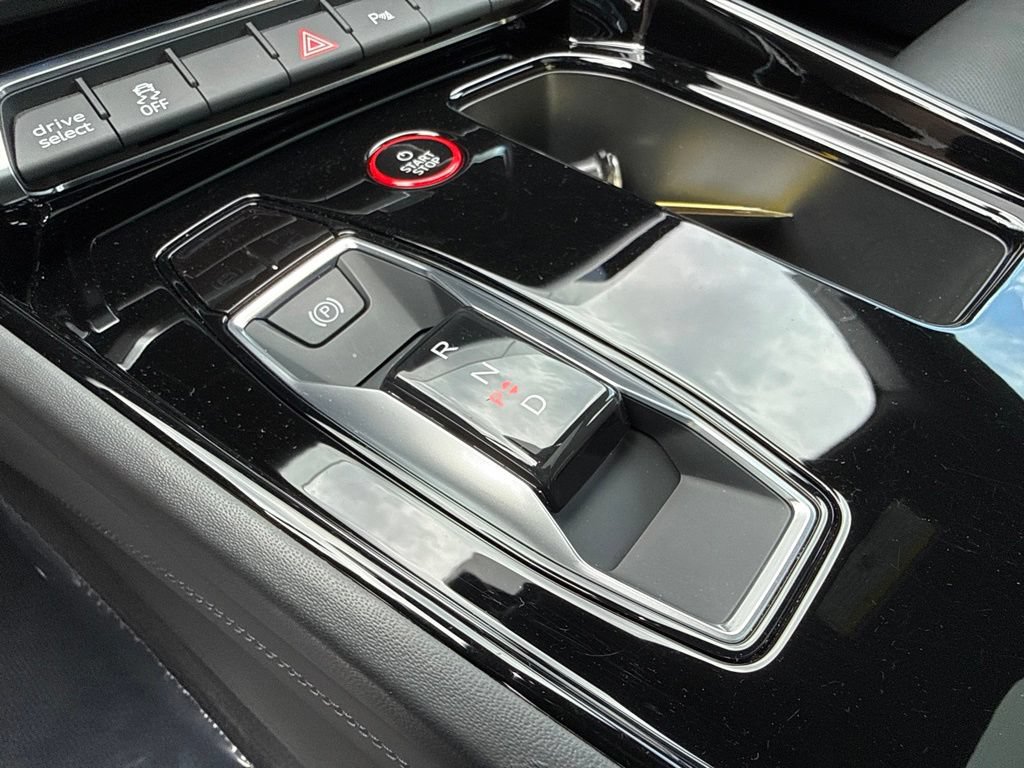 Used 2023 Audi e-tron GT Premium Plus w/ Performance Package AWD/4WD image 21