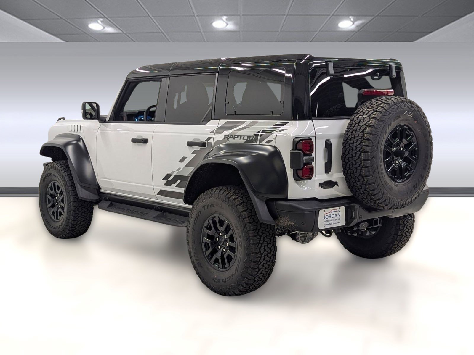New 2025 Ford Bronco Raptor image 2