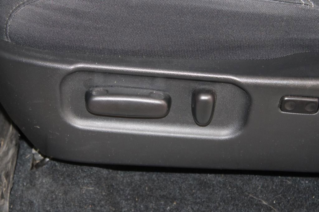 Used 2022 Toyota Tacoma TRD Off-Road w/ Technology Package image 18