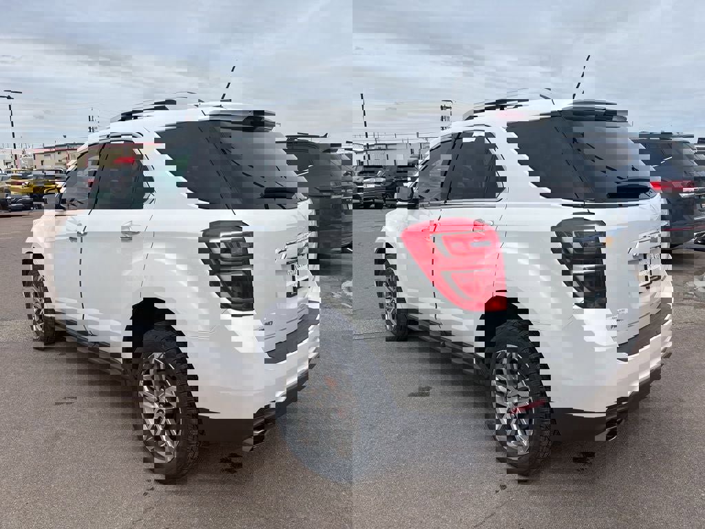 Used 2016 Chevrolet Equinox LTZ w/ Enhanced Convenience Package AWD/4WD image 7