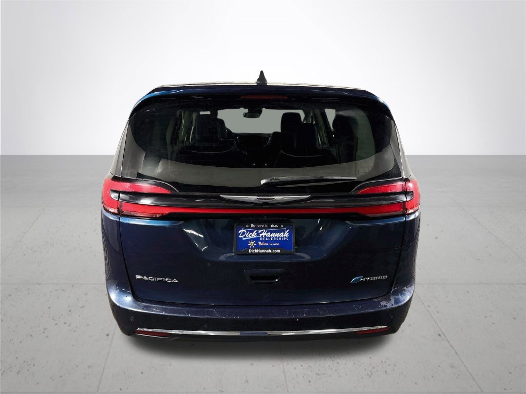 Used 2023 Chrysler Pacifica Limited FWD image 7