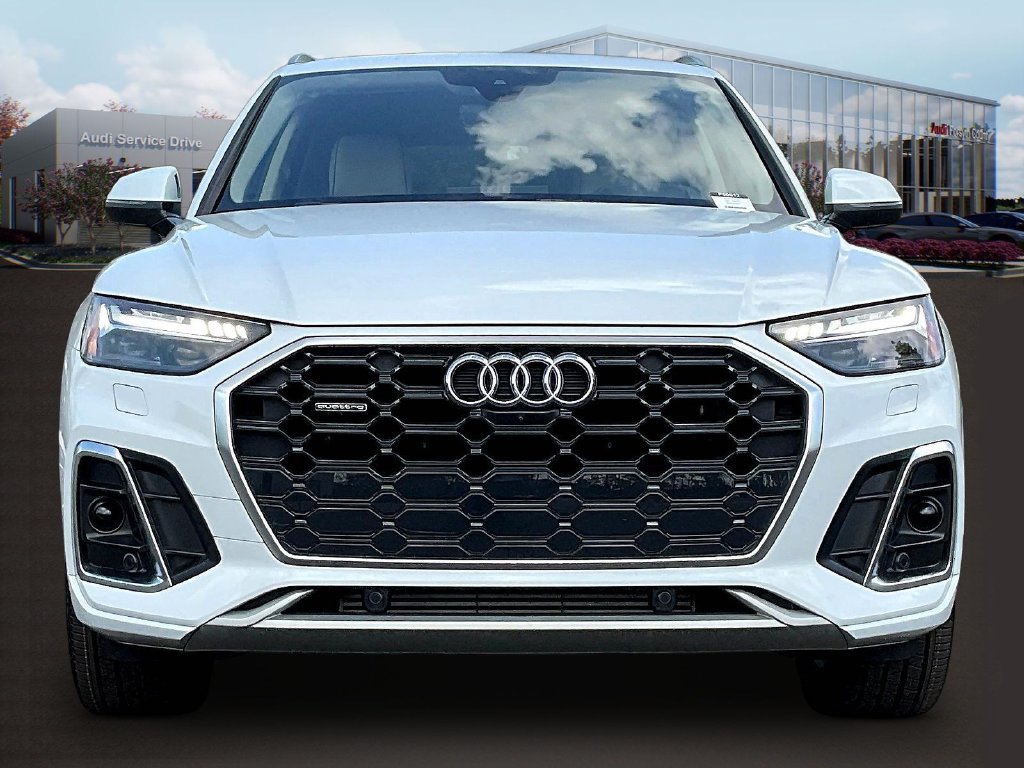 Used 2024 Audi Q5 2.0T Prestige AWD/4WD image 2