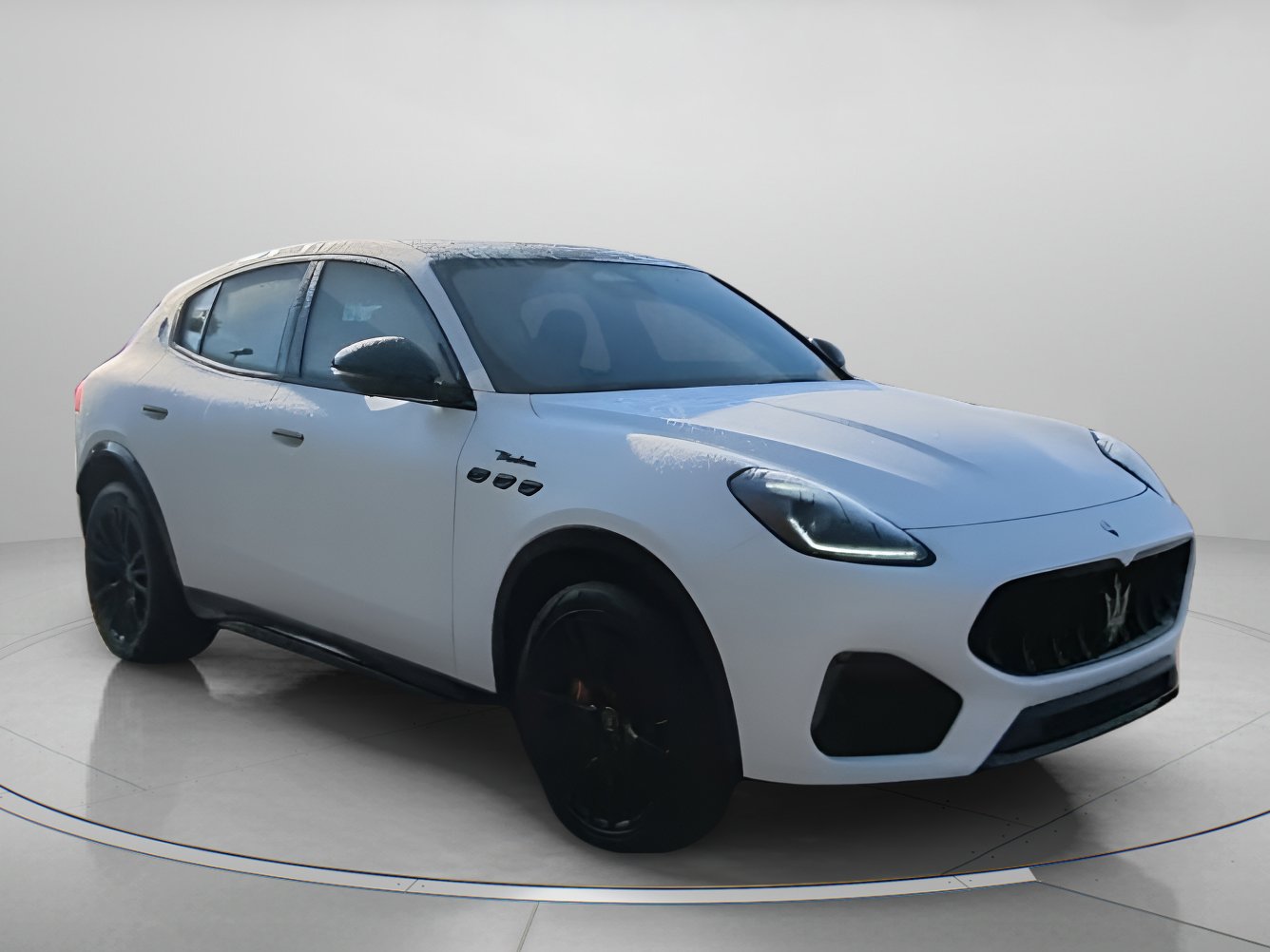 Used 2025 Maserati Grecale Modena AWD/4WD image 2