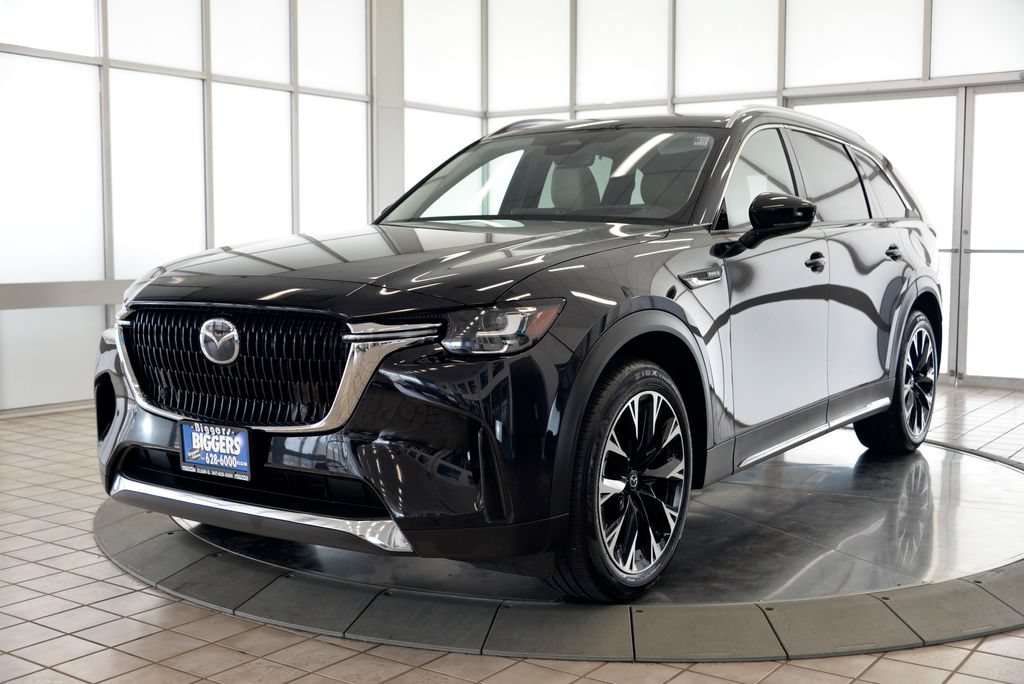 Certified 2024 MAZDA CX-90 Plug-In Hybrid w/ Premium Pkg AWD/4WD image 4