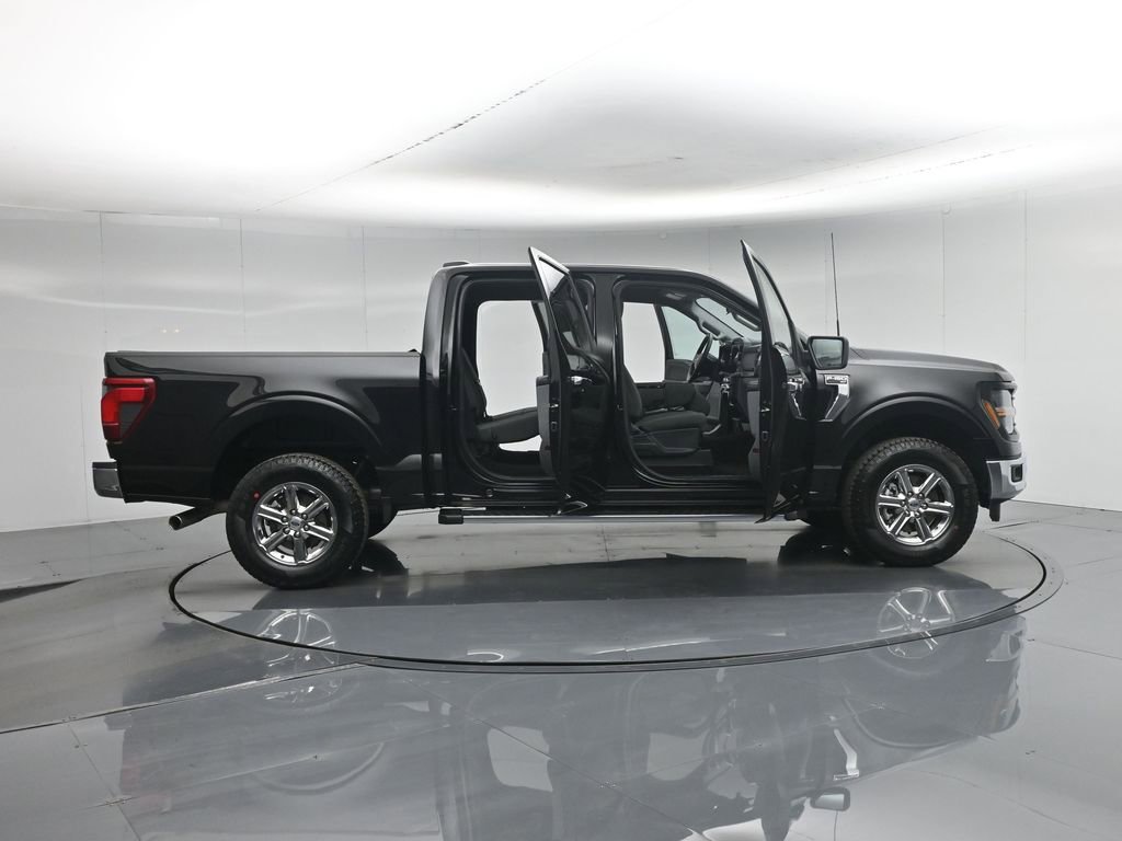 Used 2025 Ford F150 XLT w/ Equipment Group 301A Standard AWD/4WD image 5