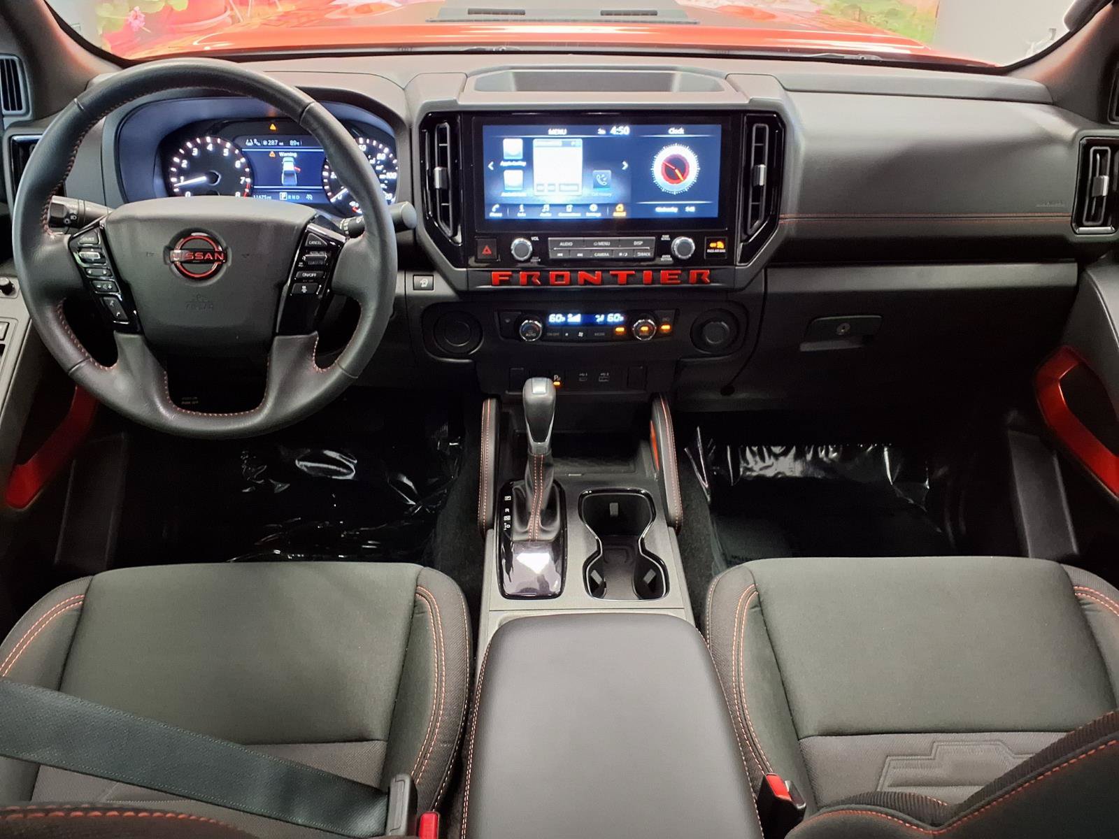 Used 2025 Nissan Frontier Pro-X RWD image 16