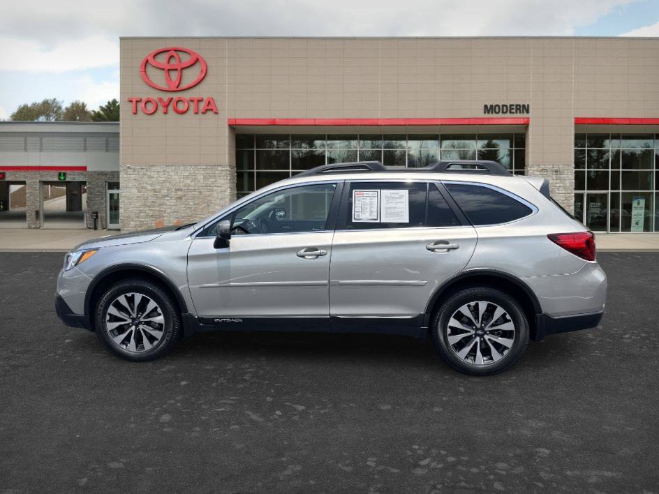 Used 2017 Subaru Outback 3.6R Limited AWD/4WD image 4