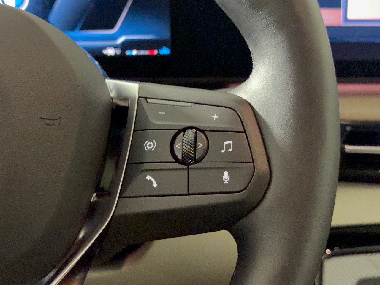 New 2027 BMW X1 xDrive28i AWD/4WD image 19