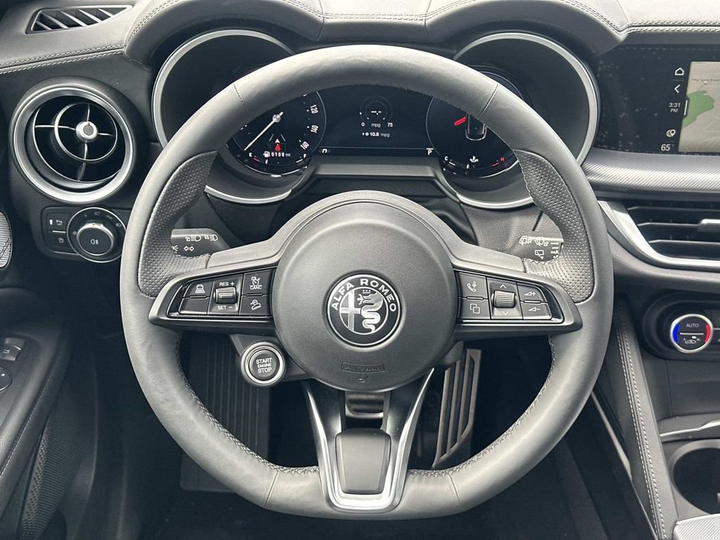 New 2026 Alfa Romeo Stelvio Sprint AWD/4WD image 21