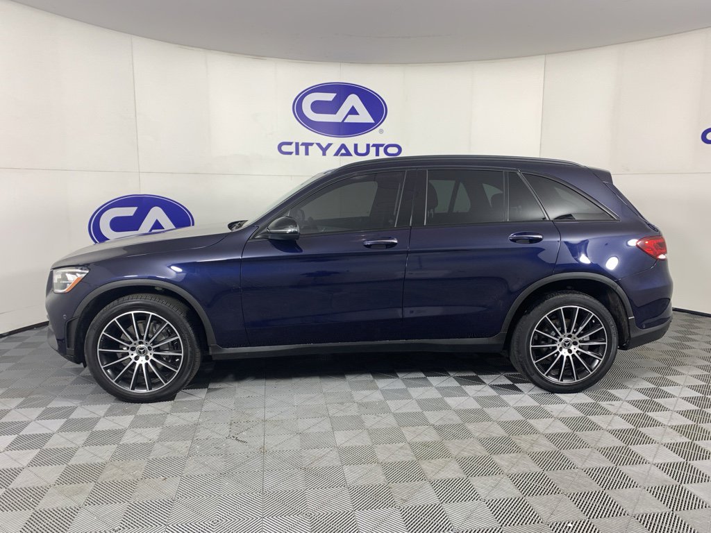 Used 2021 Mercedes-Benz GLC 300 w/ AMG Line image 6