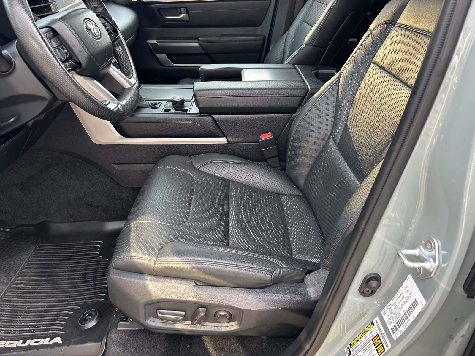 Used 2024 Toyota Sequoia SR5 w/ SR5 Premium Package AWD/4WD image 19