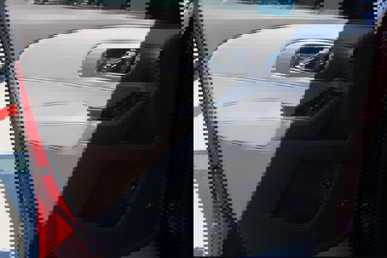 Used 2019 Chevrolet Traverse LT w/ LT Premium Package image 31