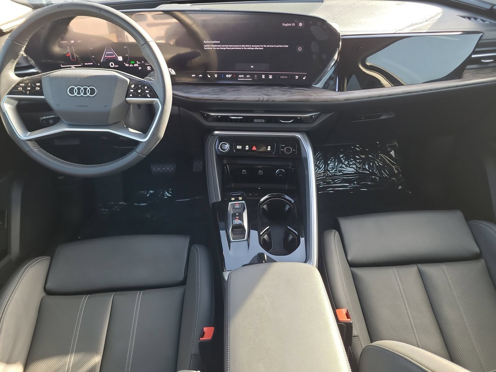 Used 2025 Audi Q5 Premium Plus w/ Premium Plus AWD/4WD image 11