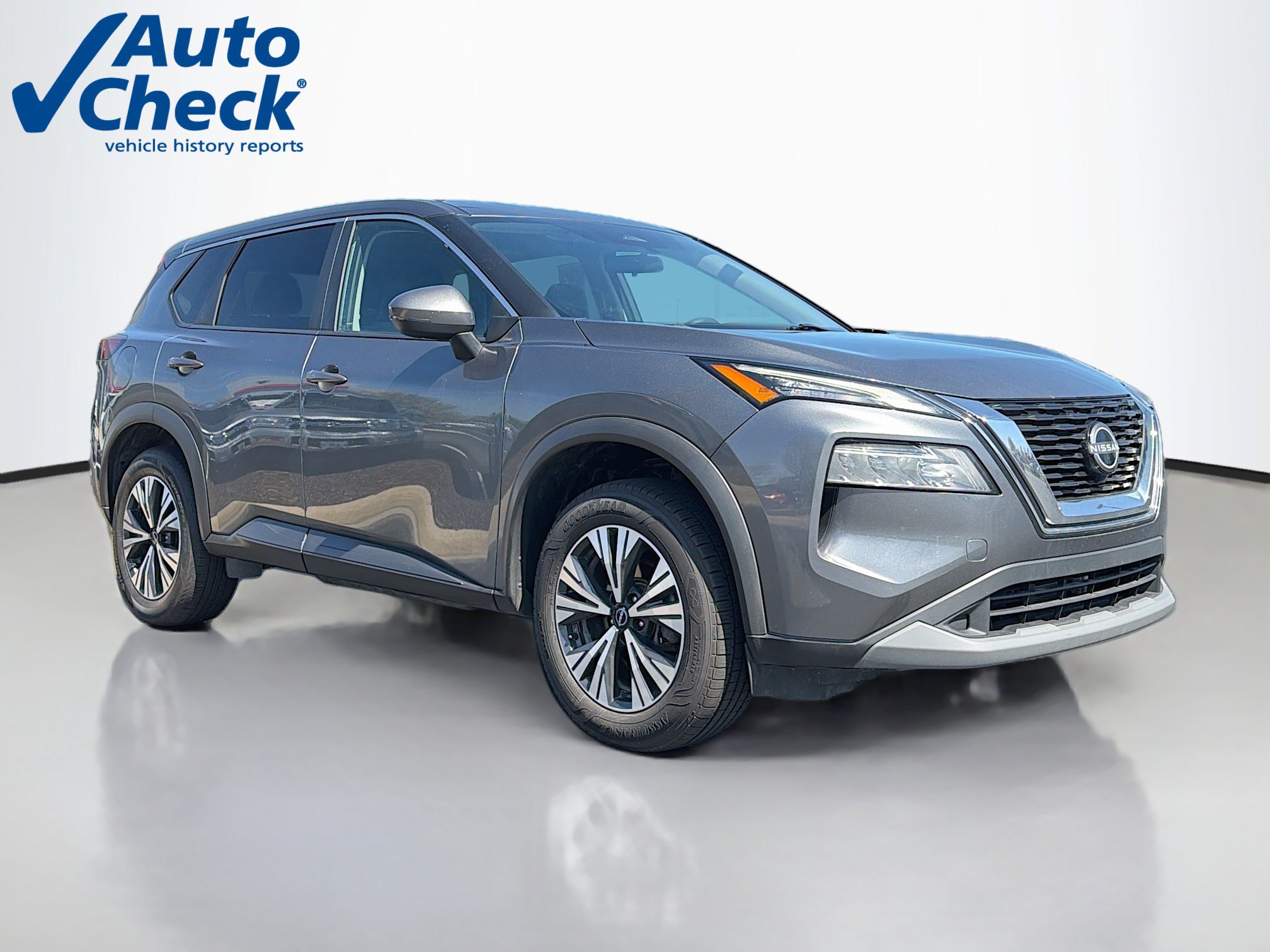Used 2022 Nissan Rogue SV FWD image 1