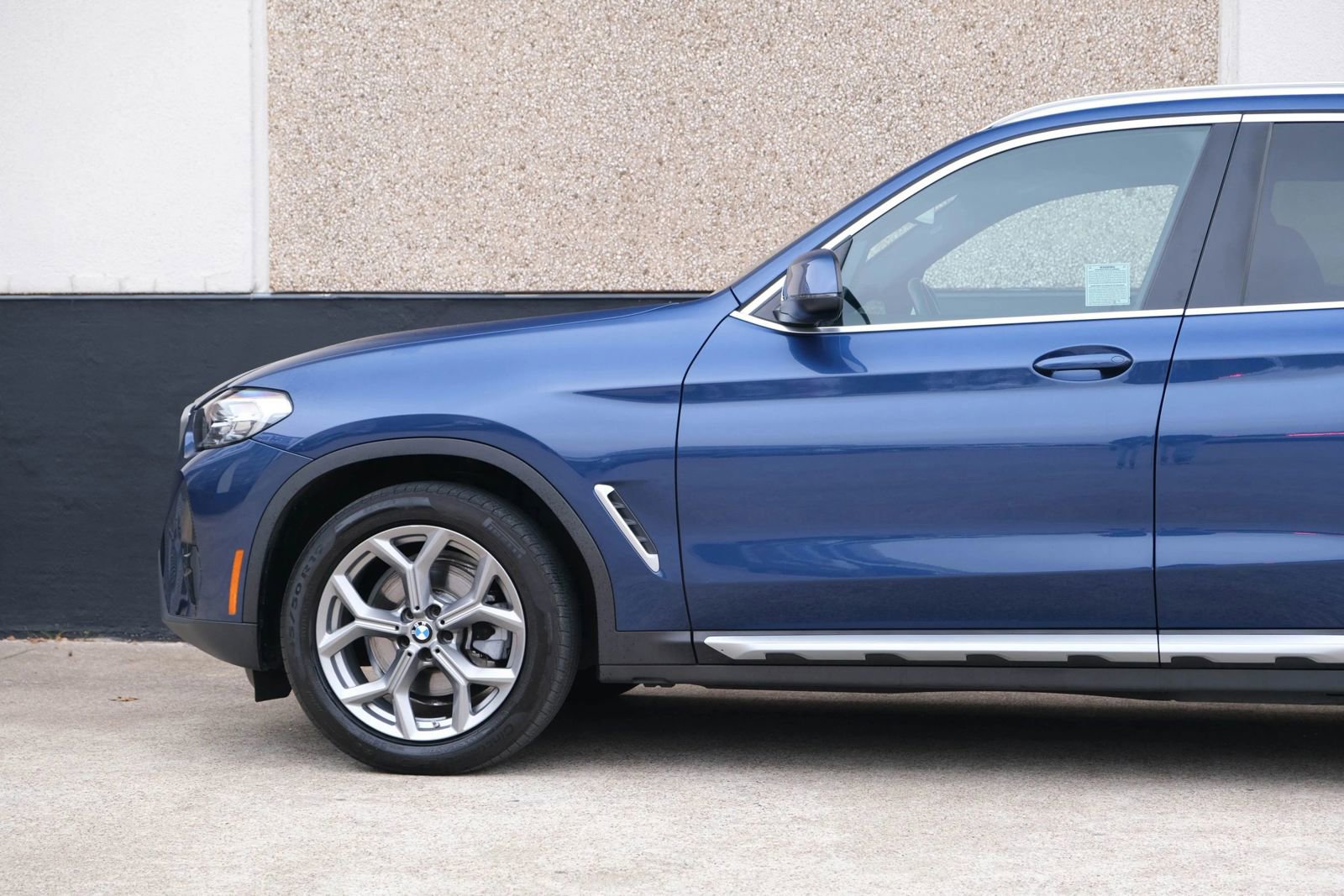 Used 2023 BMW X3 sDrive30i w/ Convenience Package RWD image 7