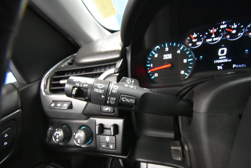 Used 2018 Chevrolet Tahoe Premier w/ RST 6.2L Performance Edition AWD/4WD image 14