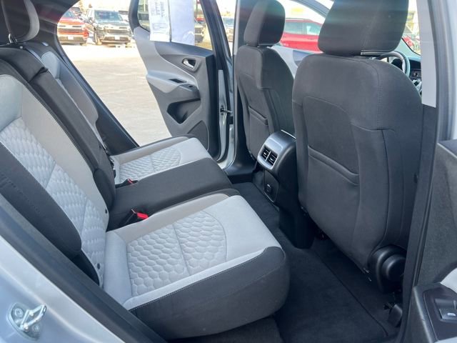 Used 2018 Chevrolet Equinox LT image 16