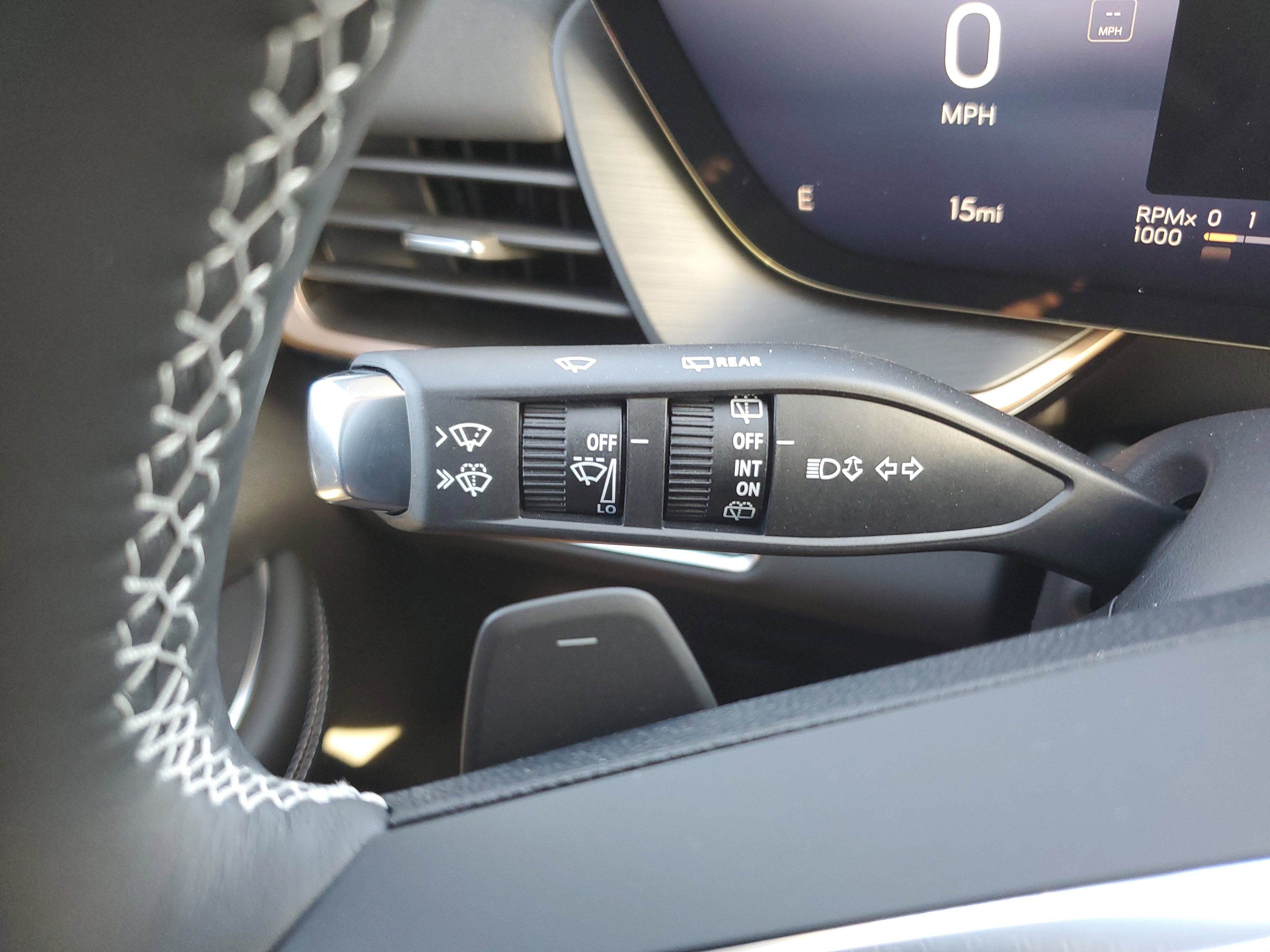 New 2025 Buick Envision Sport Touring image 17