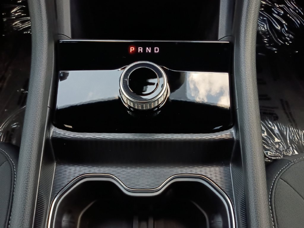 New 2026 Jeep Grand Cherokee L Laredo RWD image 10
