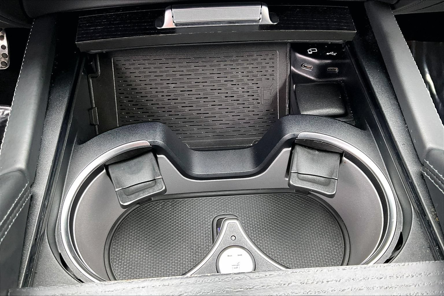 Used 2023 Mercedes-Benz GLS 63 AMG 4MATIC image 33