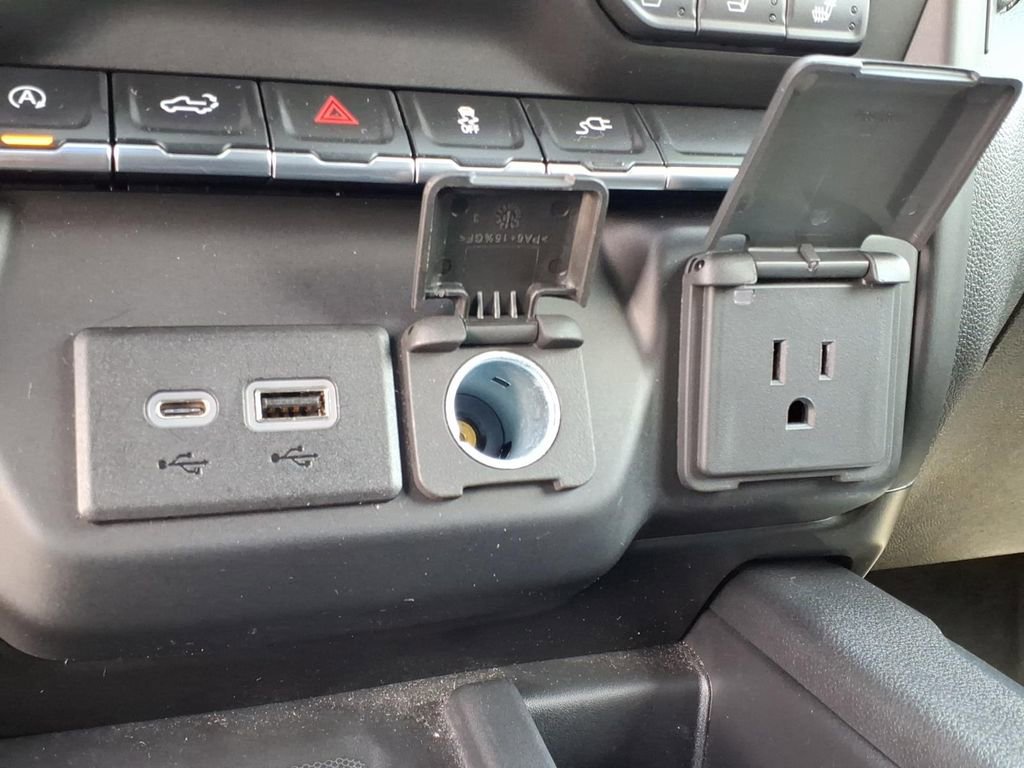 Used 2021 GMC Sierra 1500 AT4 w/ AT4 Preferred Package image 16