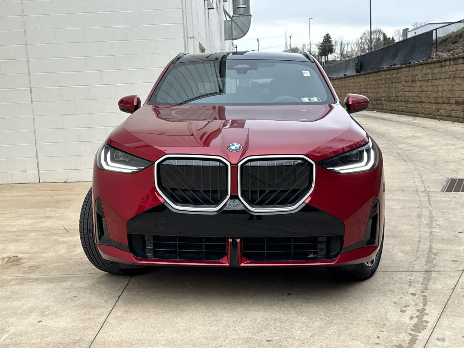 New 2026 BMW X3 xDrive30 w/ M Sport Package image 2