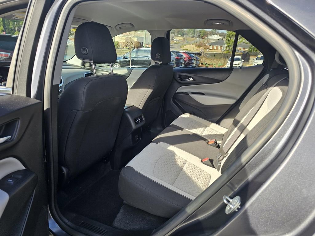 Used 2022 Chevrolet Equinox LT image 23