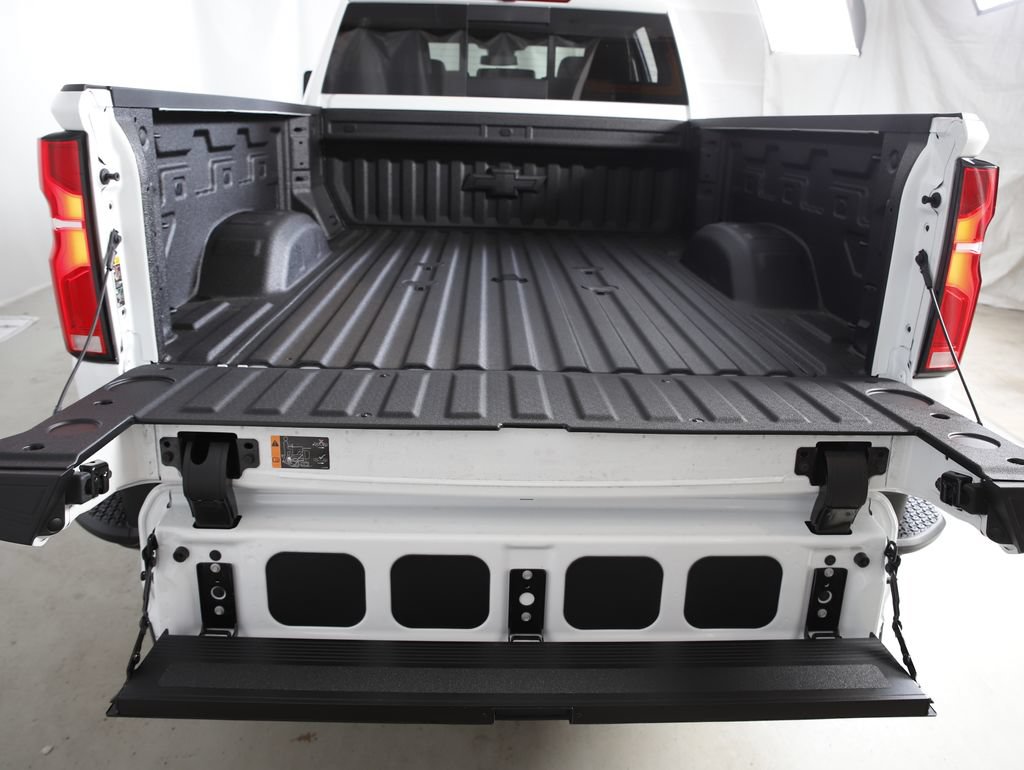 New 2026 Chevrolet Silverado 3500 LT w/ Trail Boss Package AWD/4WD image 6