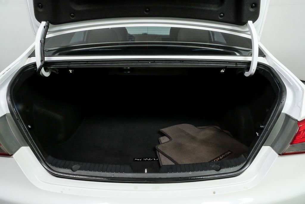 Used 2014 Hyundai Sonata Limited w/ Technology Package 06 image 30