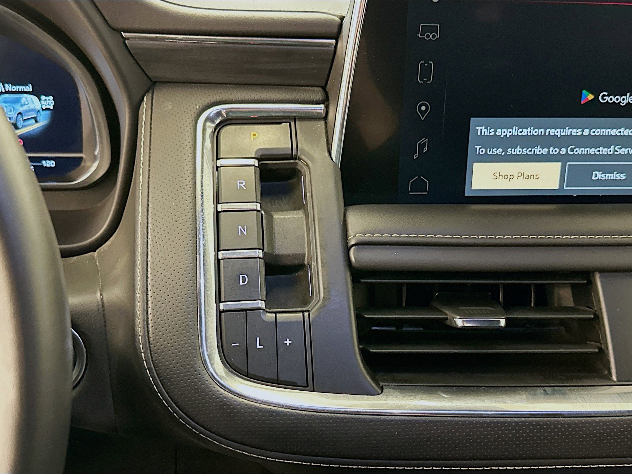 Used 2024 GMC Yukon SLT image 25