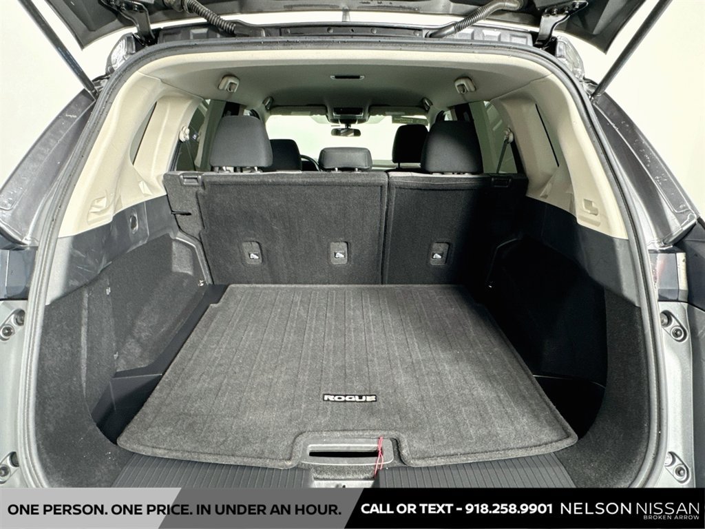 Certified 2021 Nissan Rogue SV AWD/4WD image 23