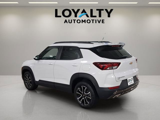 Used 2023 Chevrolet TrailBlazer ACTIV AWD/4WD image 3
