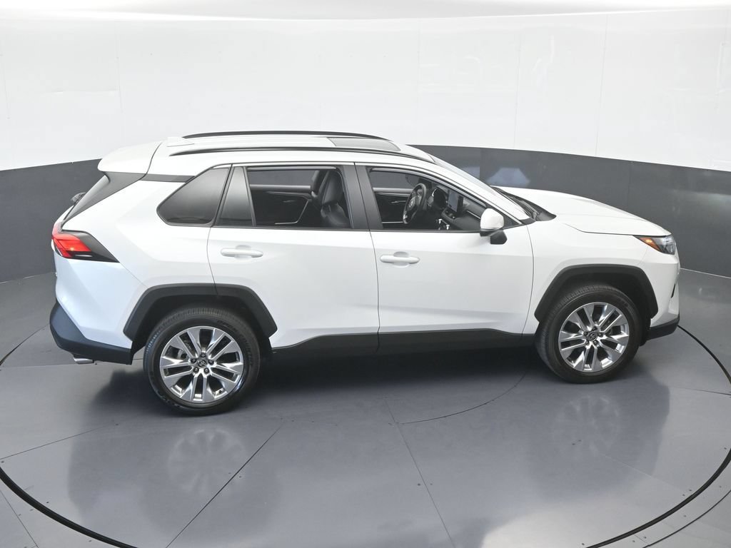 Used 2025 Toyota RAV4 XLE Premium FWD image 49