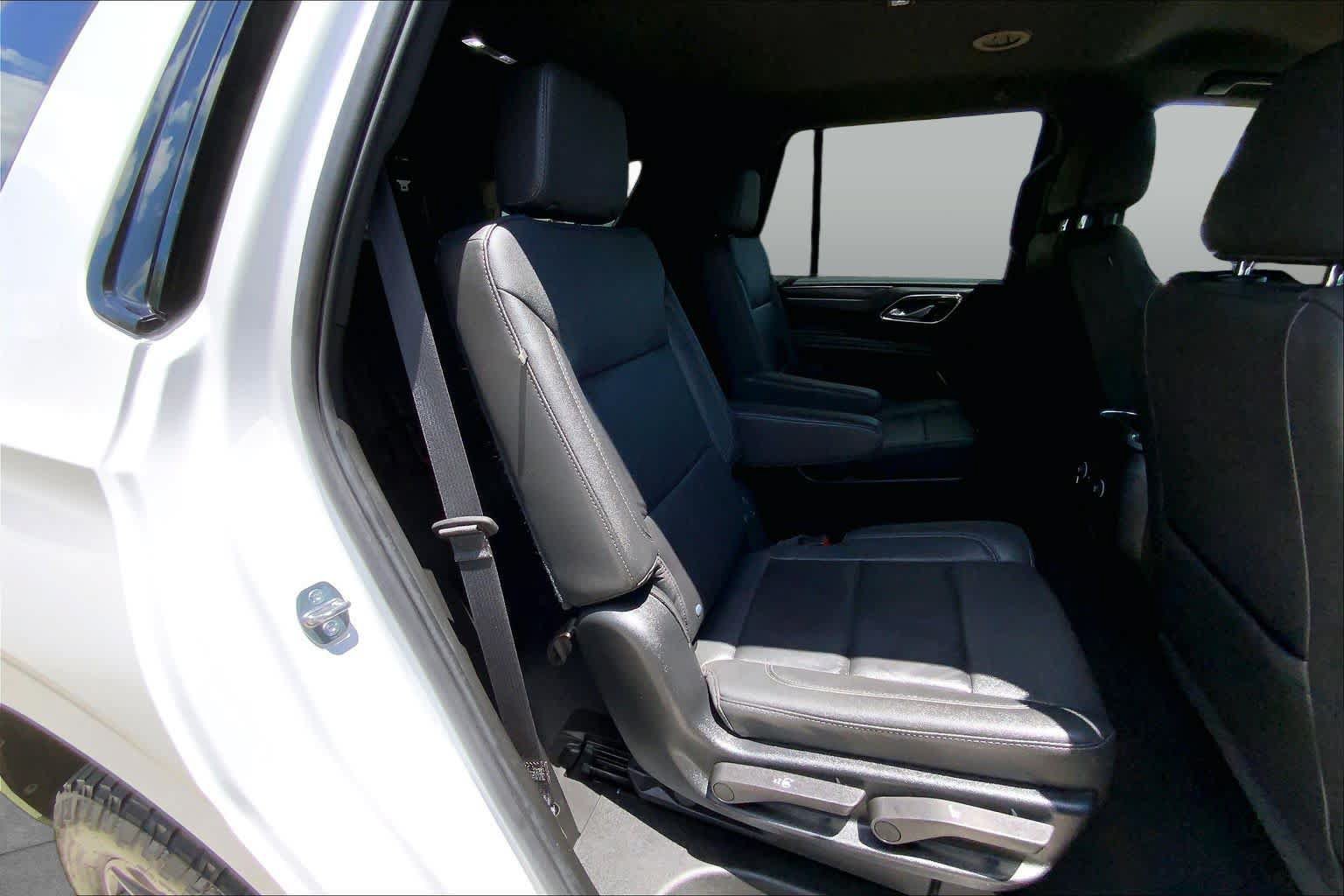 Used 2024 Chevrolet Tahoe Z71 AWD/4WD image 20