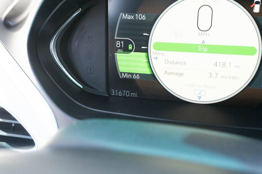 Used 2020 Chevrolet Bolt LT image 28