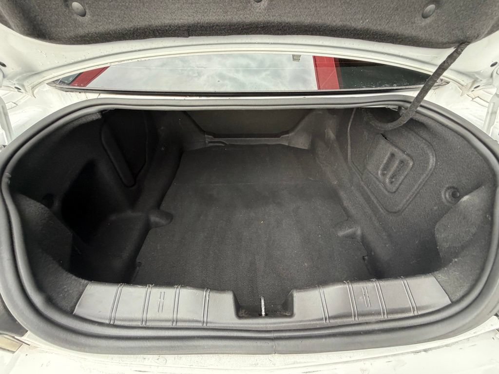 Used 2019 Chevrolet Camaro ZL1 RWD image 8