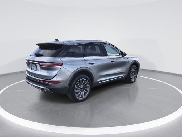 Used 2023 Lincoln Corsair Reserve image 8