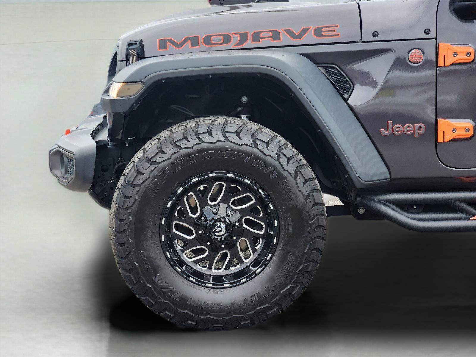 Used 2021 Jeep Gladiator Mojave AWD/4WD image 9