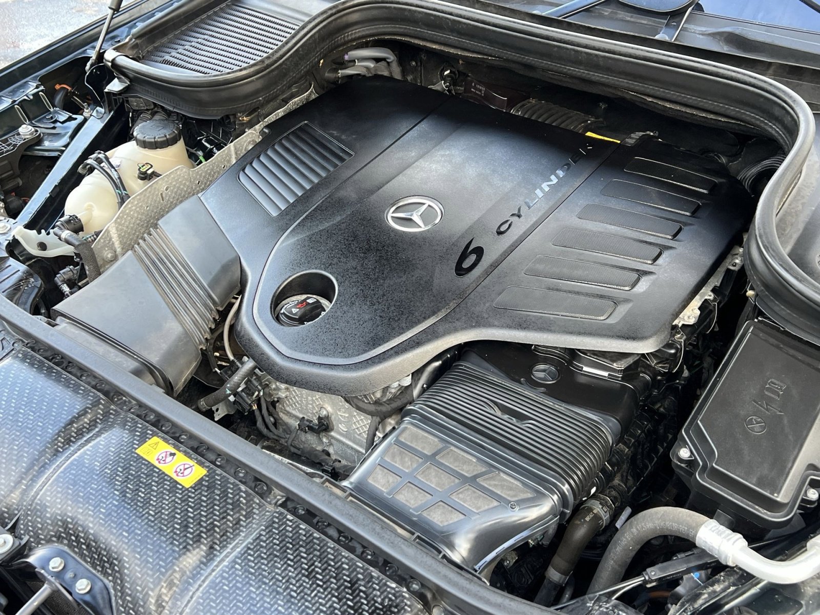 Certified 2023 Mercedes-Benz GLS 450 4MATIC image 28