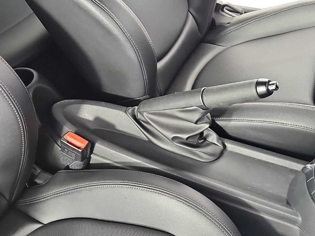 Used 2016 MINI Cooper S FWD image 16