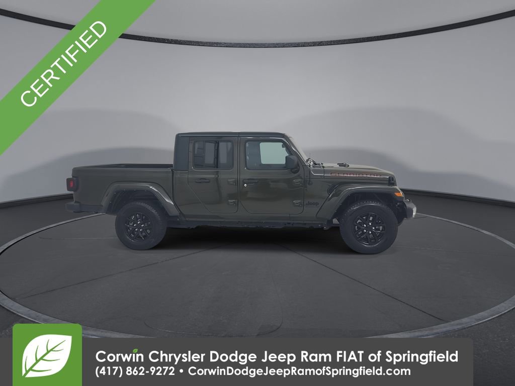 Certified 2023 Jeep Gladiator Sport image 16