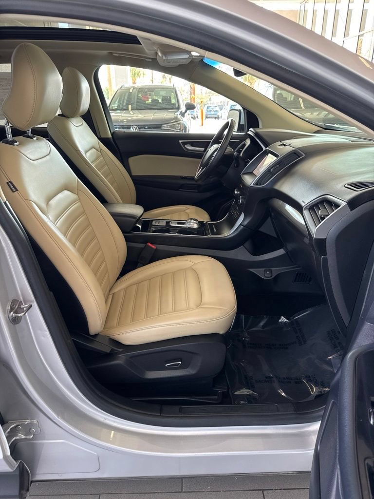 Used 2019 Ford Edge SEL FWD image 8
