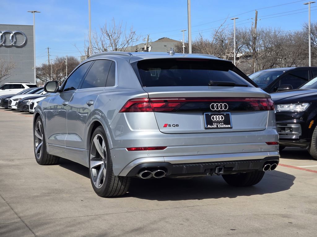Used 2024 Audi SQ8 Prestige image 11