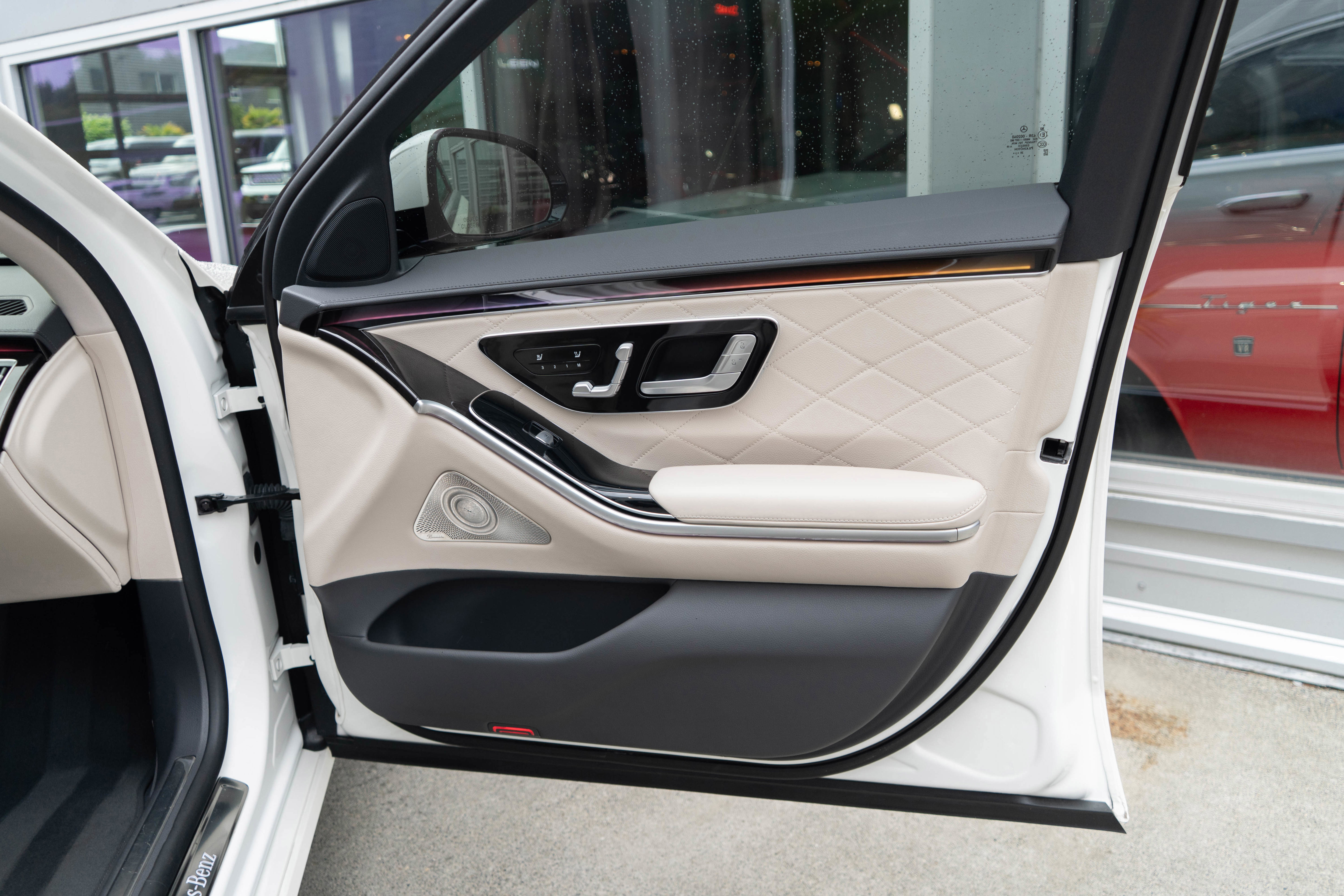Used 2021 Mercedes-Benz S 580 4MATIC Sedan image 37