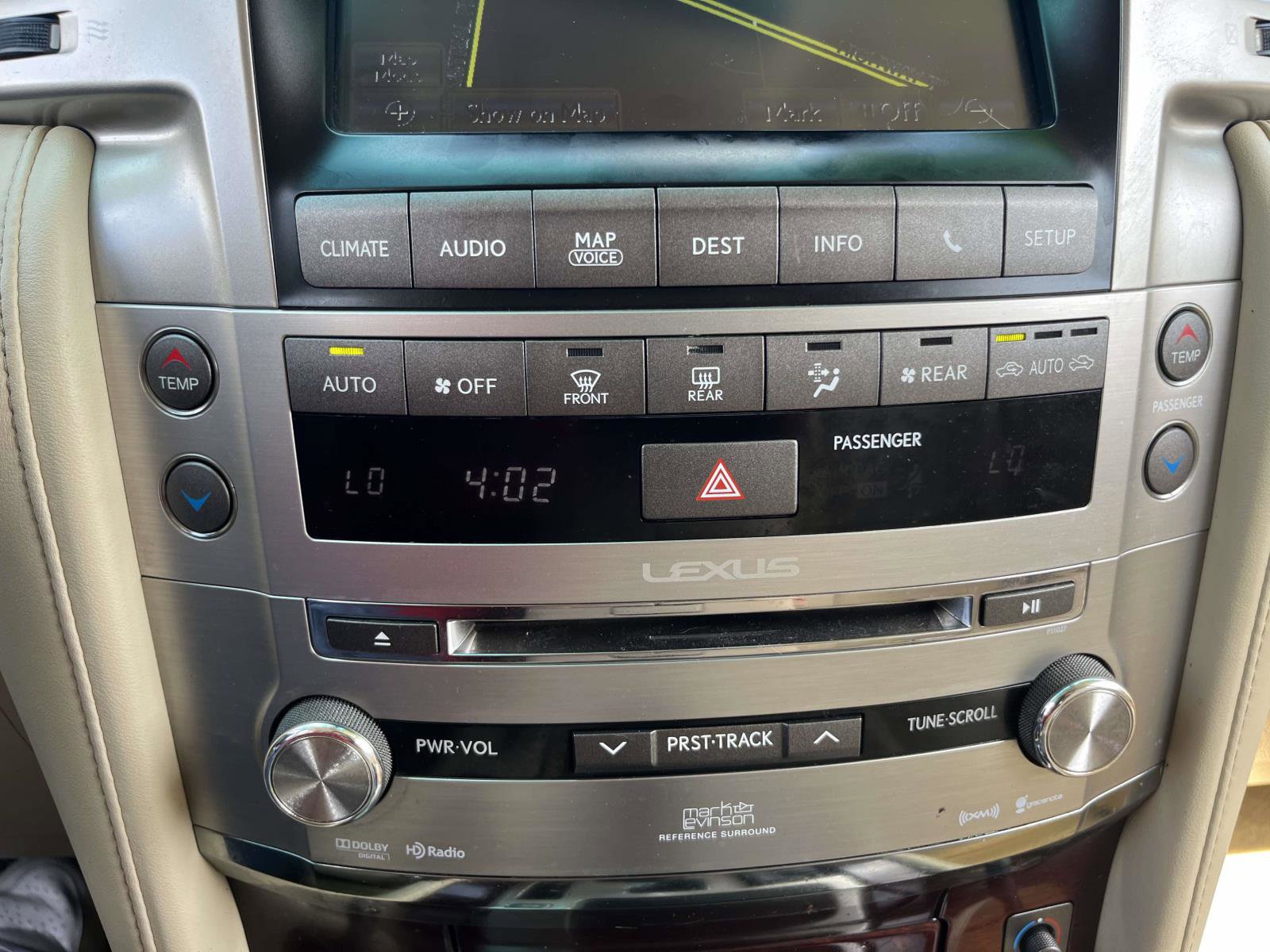 Used 2015 Lexus LX 570 4WD image 20