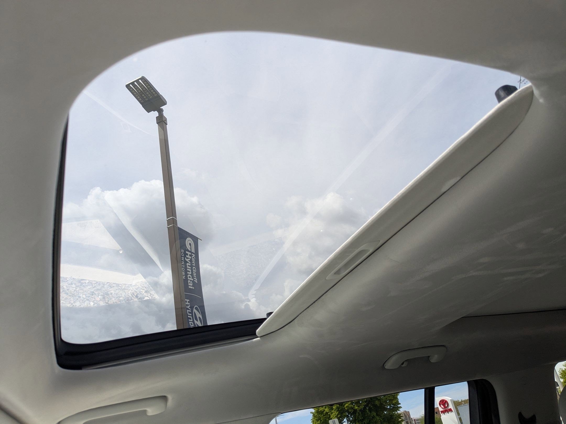 Used 2026 Hyundai Santa Fe Calligraphy AWD/4WD image 18