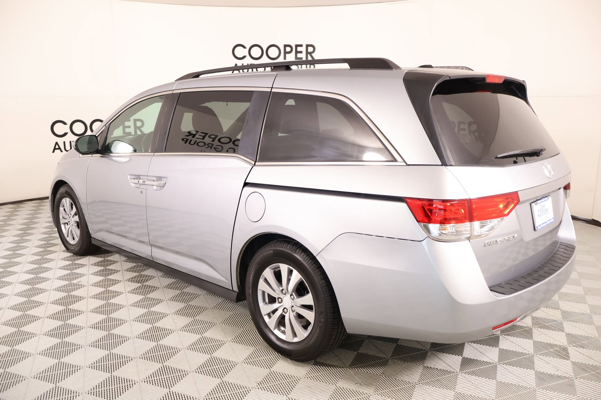 Used 2016 Honda Odyssey EX-L image 24