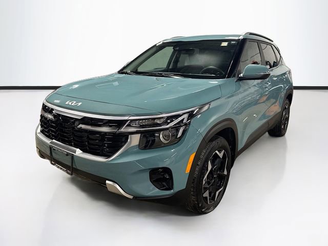 Used 2024 Kia Seltos EX AWD/4WD image 3