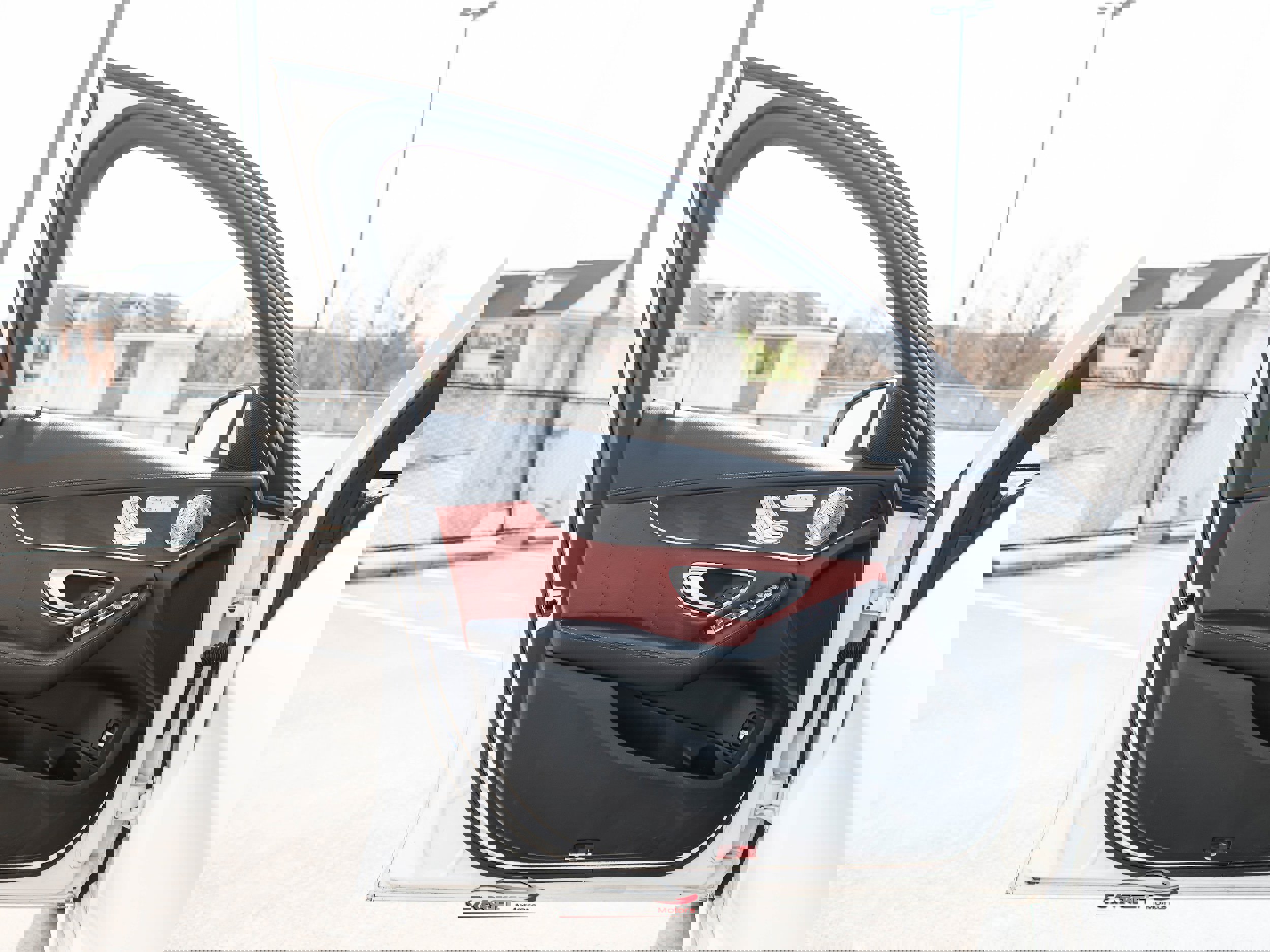 Used 2015 Mercedes-Benz C 400 4MATIC image 40