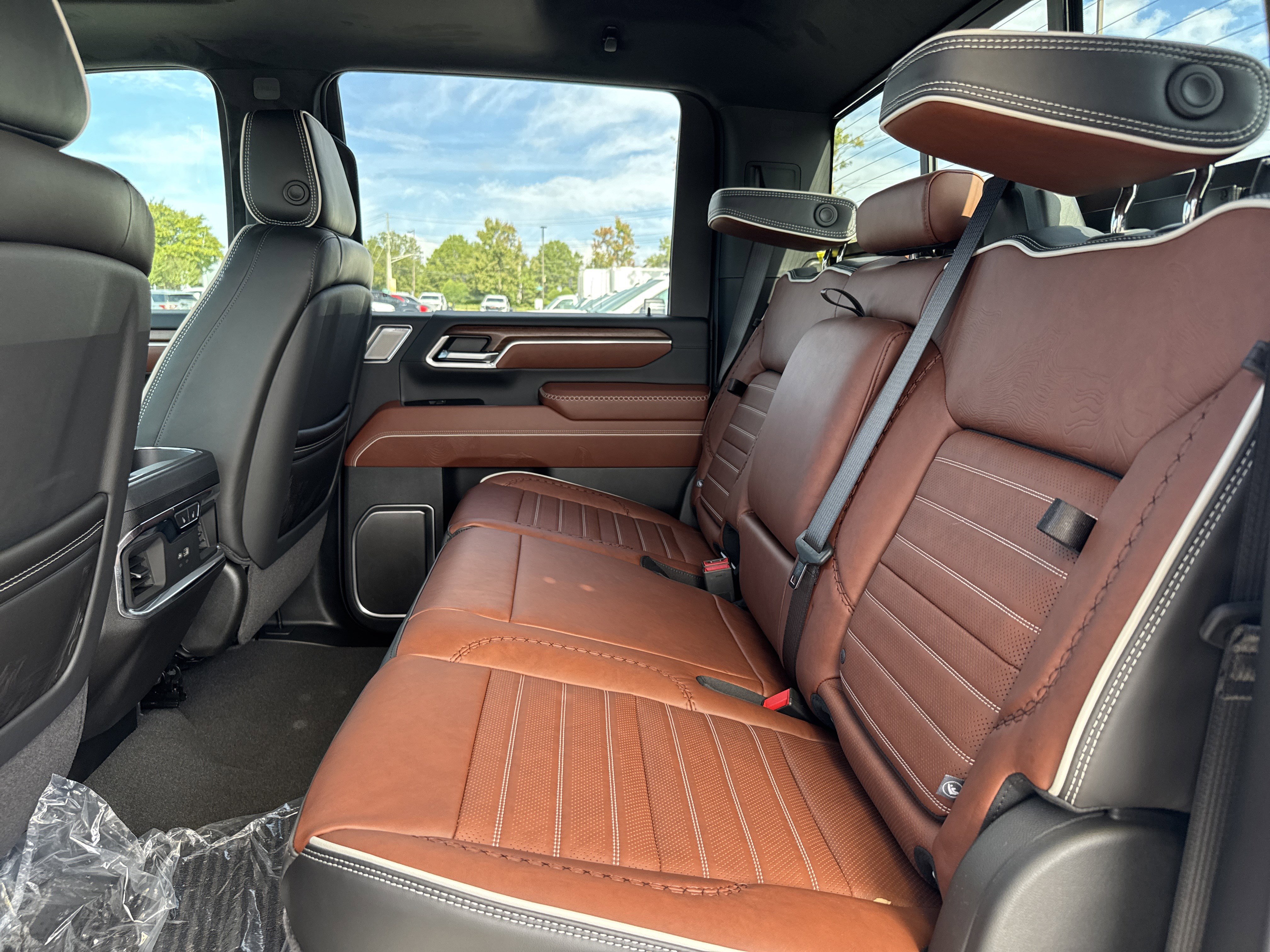 New 2026 GMC Sierra 2500 Denali Ultimate image 30